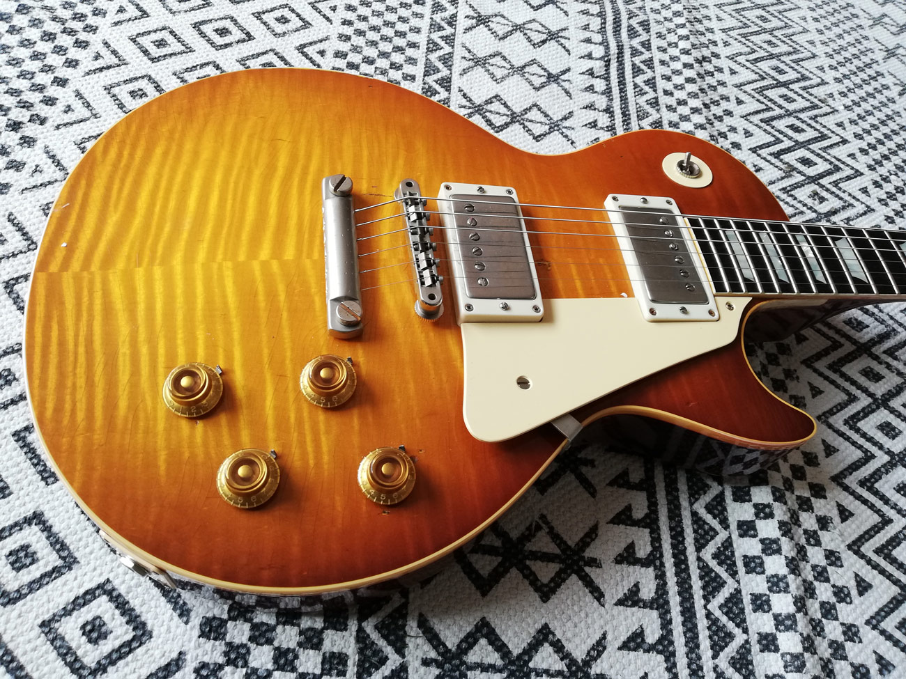      Gibson les Paul collectors choice #43 mick ralphs  