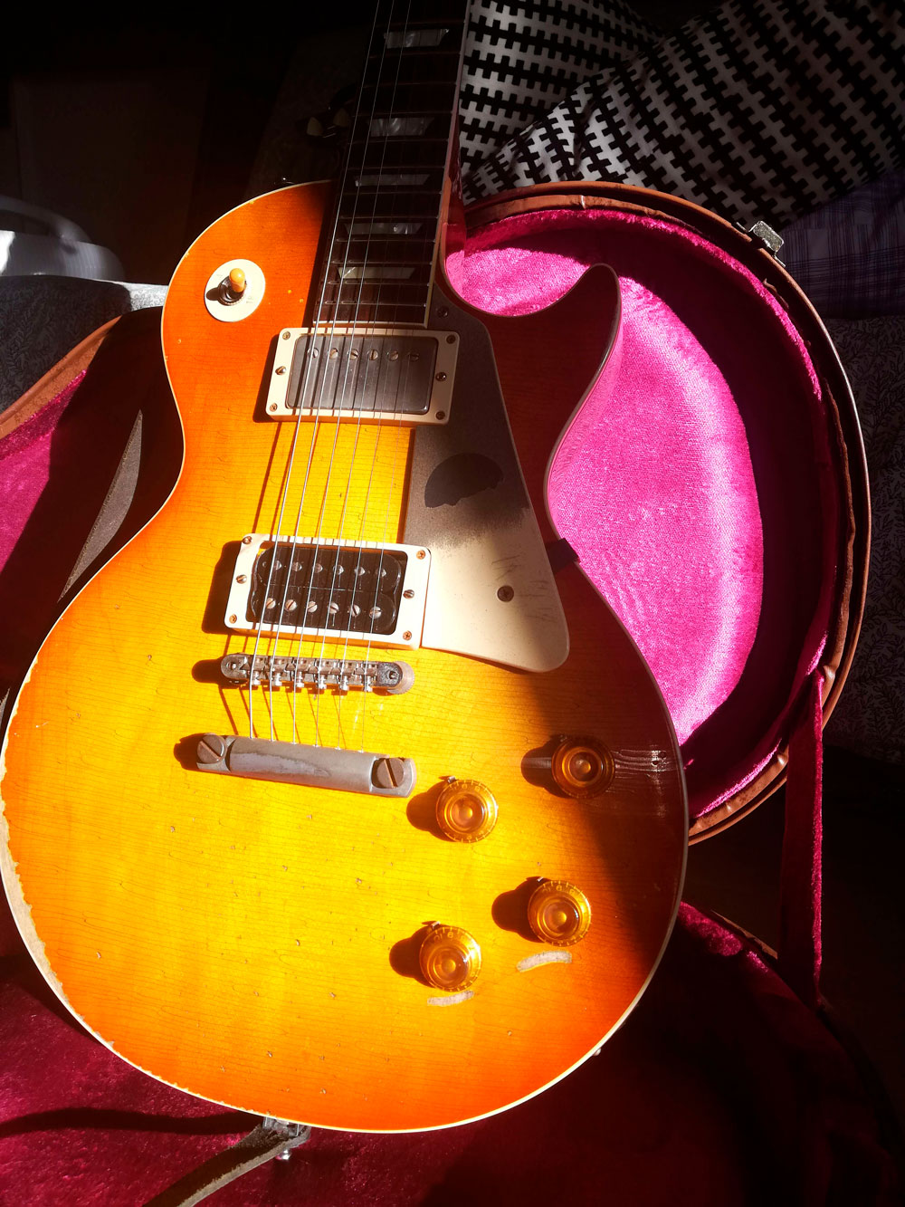         Gibson les Paul slash 1958 first standard true historic aged       